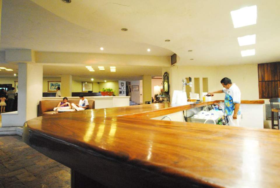 Hotel Fontán Ixtapa Zihuatanejo Hotel Fontán Ixtapa Zihuatanejo. Habitaciones del Hotel Fontán Ixtapa Zihuatanejo. Paquetes del Hotel Fontán Ixtapa Zihuatanejo. Ofertas del Hotel Fontán Ixtapa Zihuatanejo. Promociones del Hotel Fontán Ixtapa Zihuatanejo. Tarifas Hotel Fontán Ixtapa Zihuatanejo. Todo Incluido en el Hotel Fontán Ixtapa Zihuatanejo