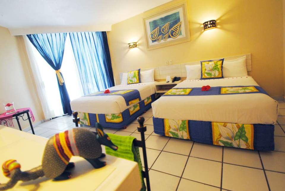 Hotel Fontán Ixtapa Zihuatanejo Hotel Fontán Ixtapa Zihuatanejo. Habitaciones del Hotel Fontán Ixtapa Zihuatanejo. Paquetes del Hotel Fontán Ixtapa Zihuatanejo. Ofertas del Hotel Fontán Ixtapa Zihuatanejo. Promociones del Hotel Fontán Ixtapa Zihuatanejo. Tarifas Hotel Fontán Ixtapa Zihuatanejo. Todo Incluido en el Hotel Fontán Ixtapa Zihuatanejo