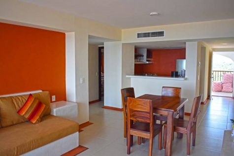 Renta de Departamentos para Vacaciones en Ixtapa Zihuatanejo. Departamentos Vacacionales en Ixtapa Zihuatanejo. Departamentos para vacaciones en Ixtapa Zihuatanejo. Renta de Departamentos en el Hotel Tesoro Ixtapa Zihuatanejo. Condominios del Hotel Tesoro Ixtapa Zihuatanejo